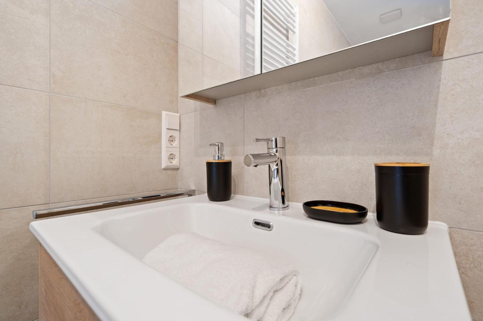 Premium City Stay In Cessange 卢森堡 外观 照片